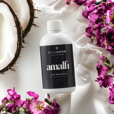 Ontdek de verfrissende geur van Amalfi Wasparfum, geïnspireerd door de betoverende schoonheid van de Italiaanse kust. Transformeer je wasgoed tot een bron van frisheid en ontspanning met deze zomerse geurervaring.