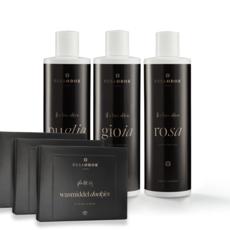 Fles Rosaodor wasparfum met luxe geur, perfect voor een langdurig fris wasresultaat