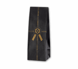 Luxe zwarte cadeauverpakking van Rosaodor met gouden lintprint, geschikt voor geurproducten.