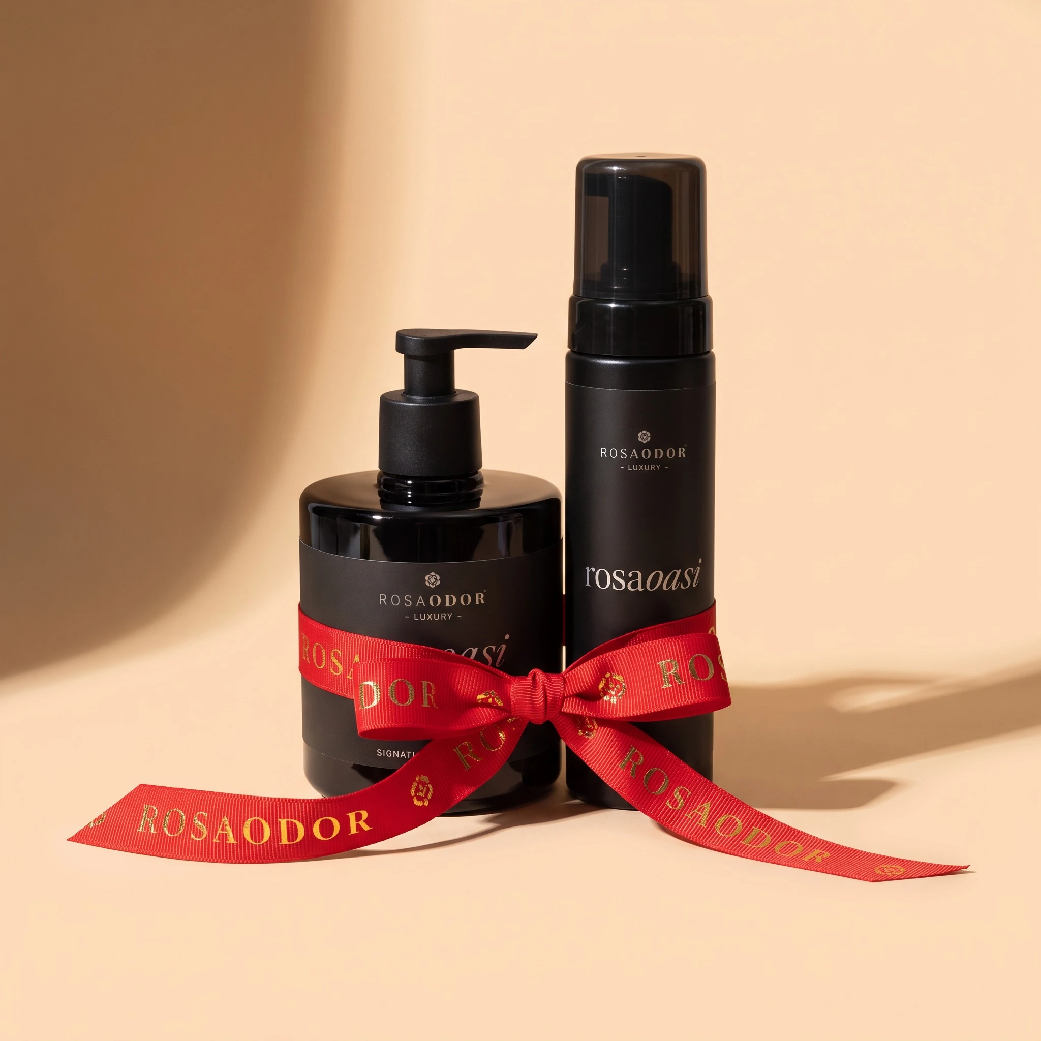 The Little Christmas Gift van Rosaodor met zwart geschenklint